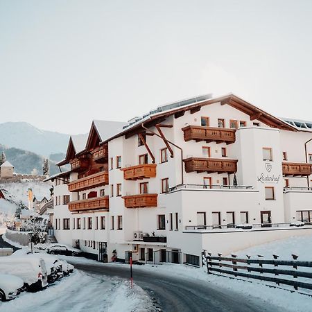 Kinderhotel Laderhof Ladis Esterno foto