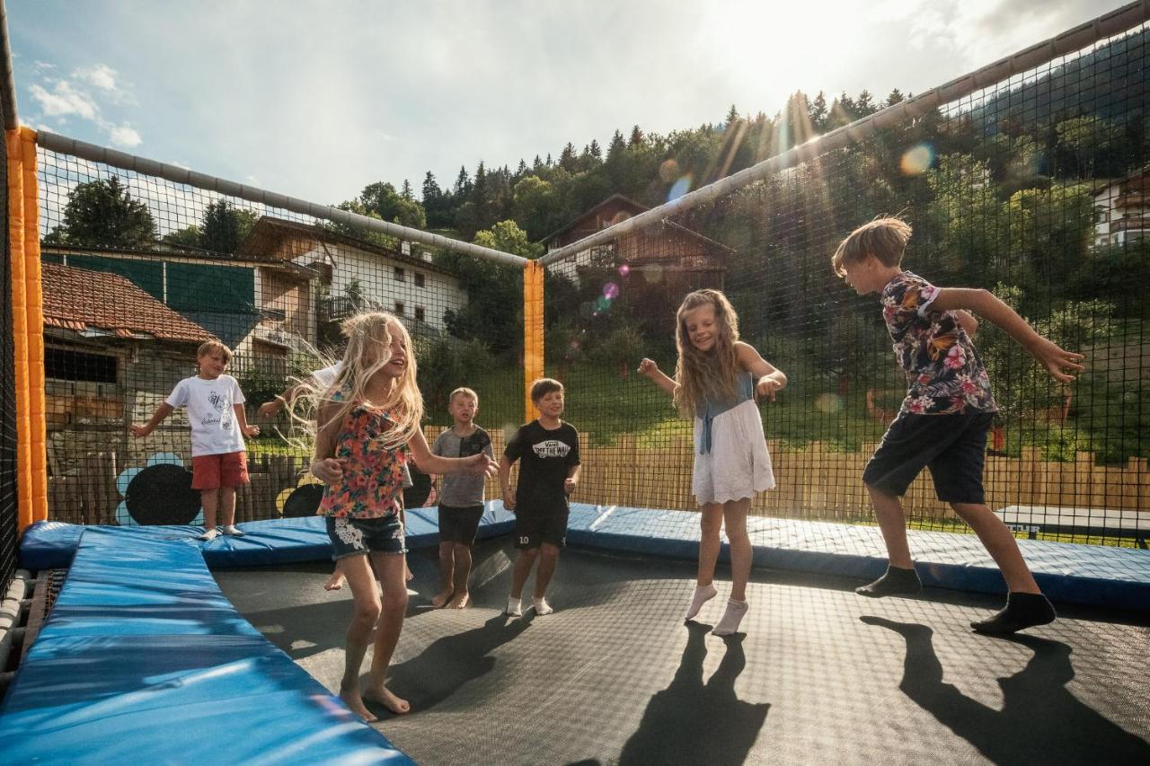 Kinderhotel Laderhof Ladis Esterno foto